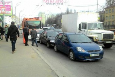 КАБМІН ВІДКРИВ ДОСТУП ДО БАЗИ ДАНИХ ПРО ЗАРЕЄСТРОВАНІ АВТОМОБІЛІ ТА ЇХ ВЛАСНИКІВ