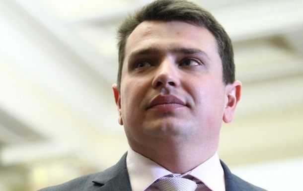 Головний борець з корупцією за рік заробив майже мільйон