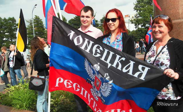 Окупанти хотіли відзначити другу річницю "ДНР", але на мітинг ніхто не прийшов