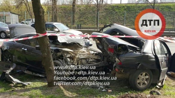Смертельное ДТП в Киеве на Борщаговской