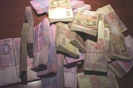 У Києві з 2011 року припинено роботу 14 конвертаційних центрів