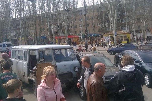 В Мелитополе бойцы ВСУ сбили двух пешеходов, погибла женщина