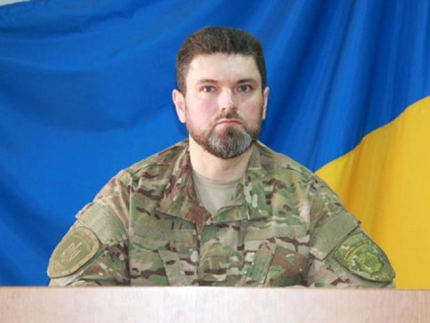 Поліцейський, який ніколи не стане "мусором": Доброволець "Дніпра-1" очолив відділення МВС прифронтового Маріуполя