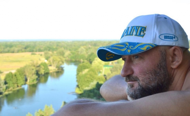 Алексей Мочанов предложил простое, но действенное решение политического кризиса в Украине