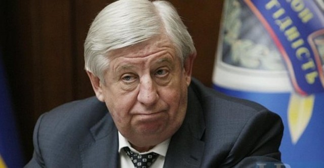 Шокин вышел на пенсию, но готов консультировать своих коллег