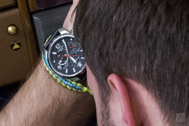 Парасюк пришел в Раду в швейцарских часах