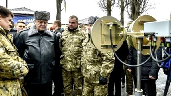 69 тысяч украинских военных пребывает в зоне АТО - Порошенко