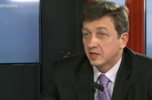 ОЛЕКСАНДР ДОНІЙ: Демократія в країні під загрозою