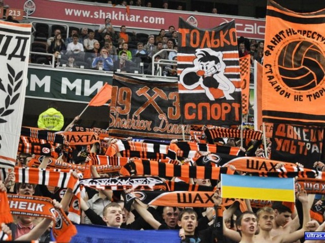 Ультрас "Шахтаря" про позицію Ахметова, російських військових і політику "гірників"