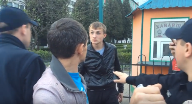 “Ти рагуль, бл*дь. Брат вже їде” – во Львове пьяный водитель угрожал полиции родственником