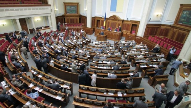 ПАРУБІЙ ПРОАНОНСУВАВ ЗМІНИ В РЕГЛАМЕНТІ ПАРЛАМЕНТУ