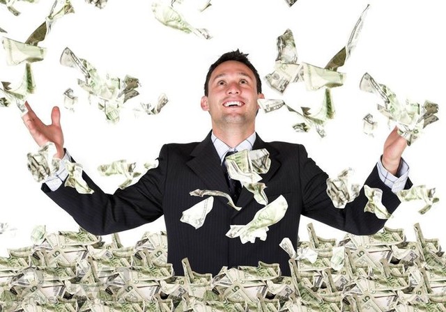 Налоговая: на весь Киев лишь 1600 миллионеров