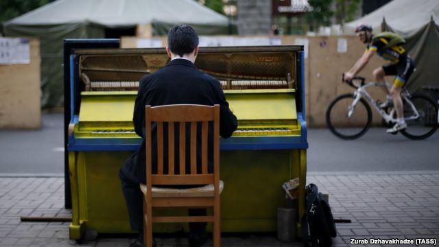 Понять украинцев