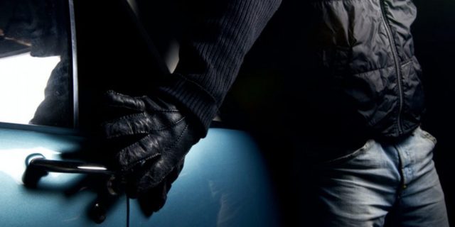 Поліція затримала двох броварських автомобільних крадіїв