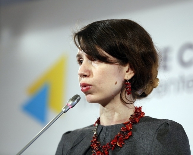 Луценко витяг з МВС папку зі свідченнями про донецький кримінал, - Чорновол