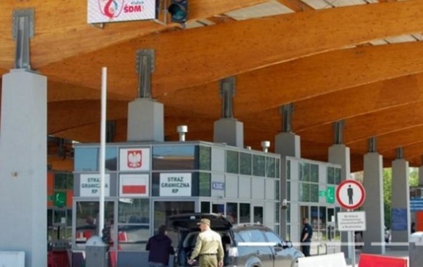 Украинец напал на пограничника Польши