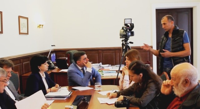 Заступник мера Кличка перевіряє законність будівництва ROSHENа біля Десятинной церкви