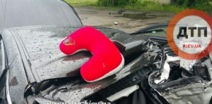 Появилось видео, как в аварии разбился водитель Антона Геращенко