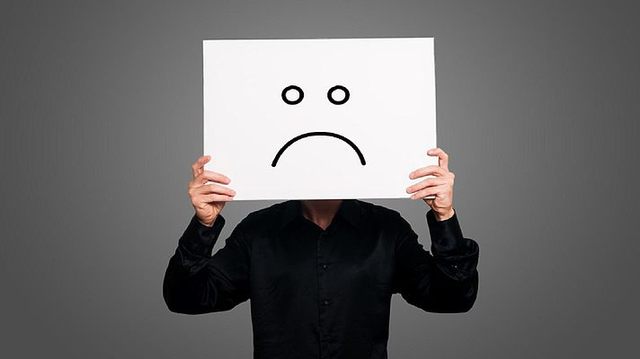 Украина заняла второе место среди самых пессимистически настроенных стран мира