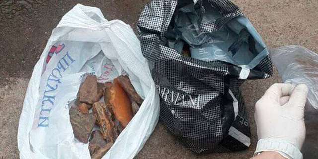 На Житомирщине правоохранители задержали авто с 40 килограммами янтаря