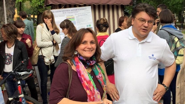 Министр Игорь Жданов живет с тещей в двухэтажной квартире