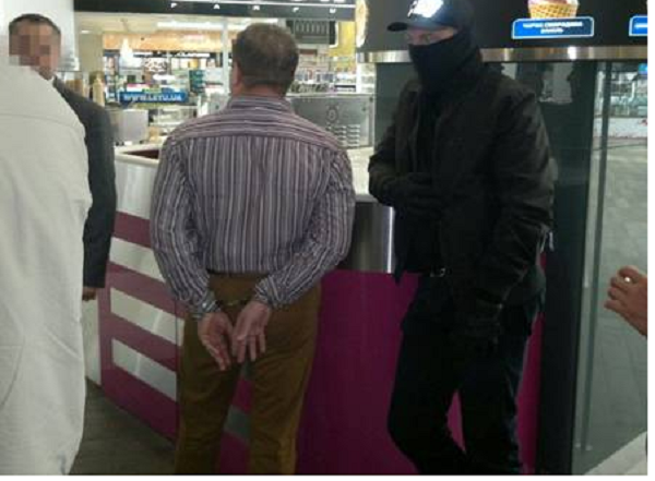 В Киеве на взятке поймали чиновников мэрии и службы спасения