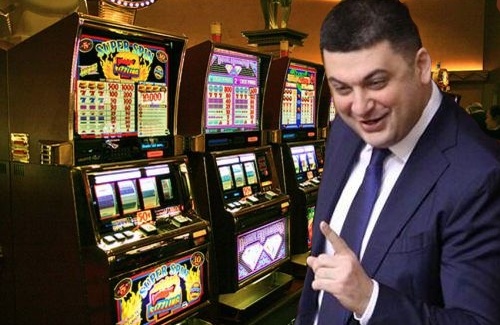 Повернення «одноруких бандитів». Перші «реформи» уряду Гройсмана