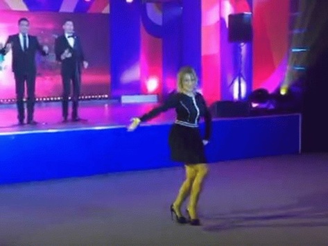 Речник МЗС РФ станцювала прямо на очах здивованих журналістів