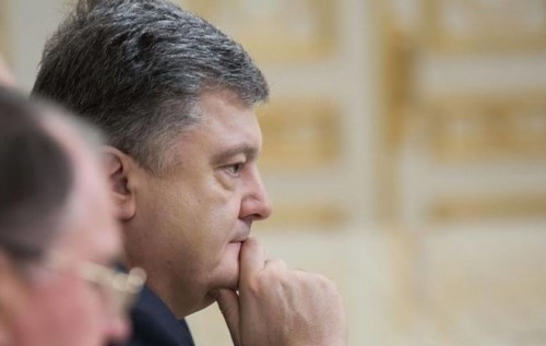 Світ використовує ім’я Порошенка для позначення «держави, що викликає сумніви»