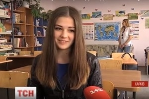 Вместо выпускного харьковские школьники потратили 150 тыс грн на благотворительность: видеофакт