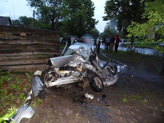 На Черниговщине в результате ДТП 8-летний мальчик остался сиротой