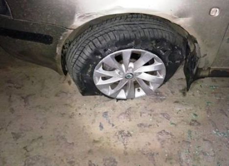 Под Киевом копы отрыли огонь по авто со школьником на крыше