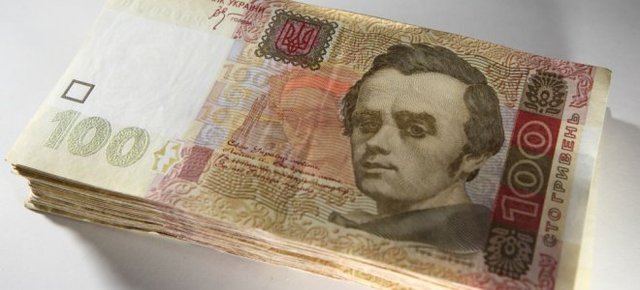 Украинцев заставят платить 341 грн ежемесячно