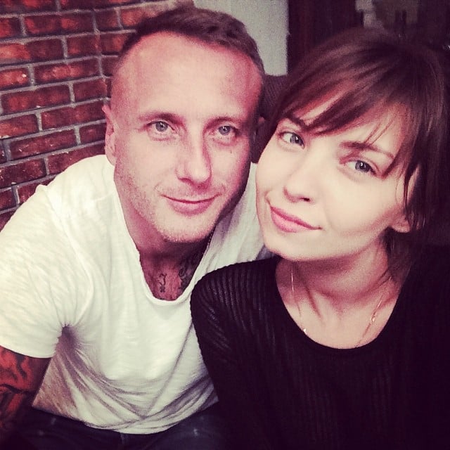 Вдова рэпера Ларсона родила сына