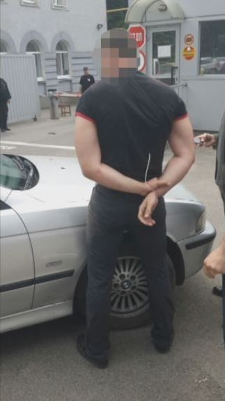 В Днепре на взятке попались два полицейских