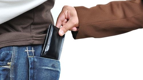 На Одещині затримали злочинну групу, що обкрадала громадян. ВІДЕО