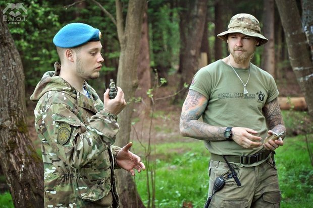 Российский нацист Мильчаков свободно колесит по территории Беларуси