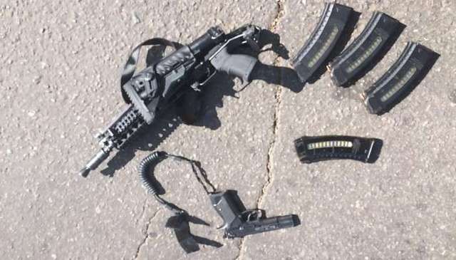 Оперативники СБУ конфисковали у полицейских горотдела Мариуполя незаконное оружие и боеприпасы