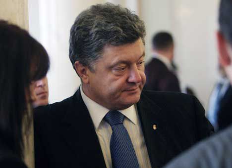 Порошенко рассказал, как уговаривал проголосовать за судебную реформу депутатов