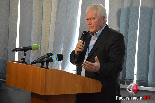 Нардеп Корнацкий потребовал от Порошенко немедленно уволить Мерикова