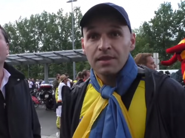 Для кремлівського провокатора українські та німецькі вболівальники заспівали відомий хіт про Путіна (відео)