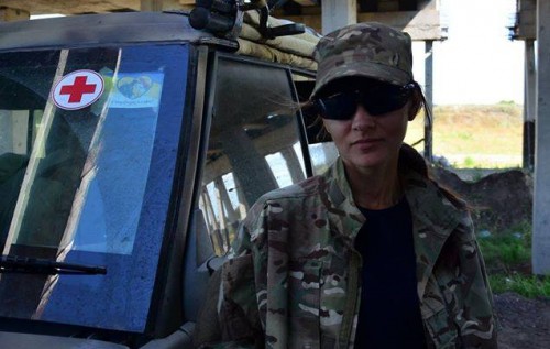 Волонтерам давно не место на передовой. Вреда больше, чем пользы - мнение