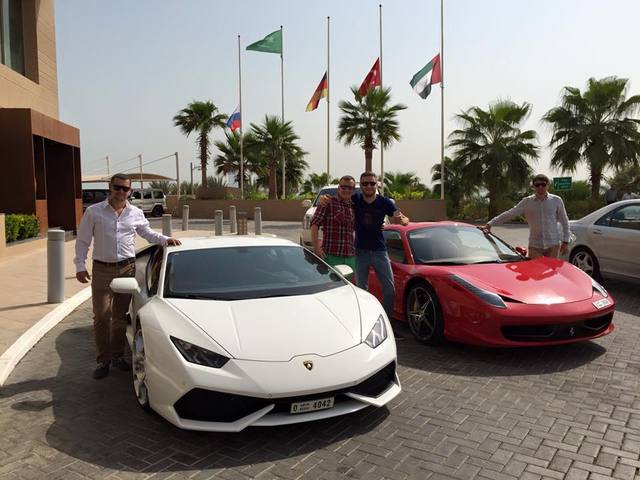 ДЕПУТАТ-ЗЛИДЕНЬ ІВАНО-ФРАНКІВСЬКОЇ МІСЬКОЇ РАДИ ВІДПОЧИВАЄ В ДУБАЇ (ФОТОФАКТ)