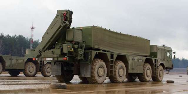 Лукашенко похвалился новым ракетным вооружением (ВИДЕО)