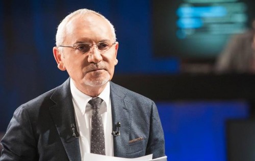 Порошенко собирается выдавить Шустера из страны