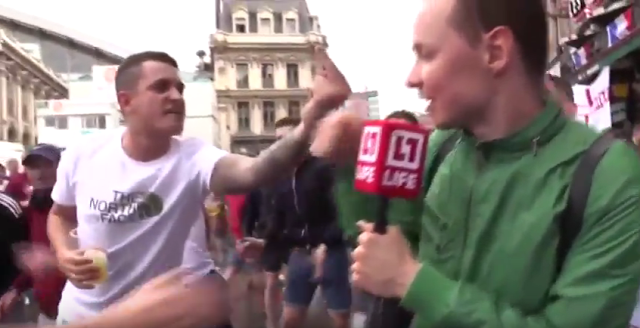 Английские фанаты опустили очередного пропагандиста Рос-ТВ (ВИДЕО)