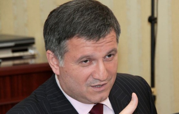 Аваков має "право вето" на рішення уряду - Лещенко
