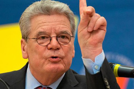 На президента Германии напали с ножом