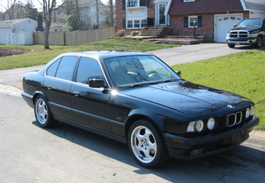 П’яний закарпатець на "БМВшці" відлупцював поліцейського