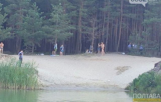В Голубом озере на Полтавщине утонул 9-летний мальчик